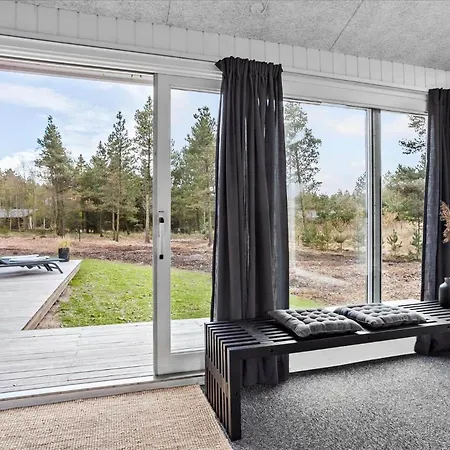 0351-romo-regnspoven-8 * Molby